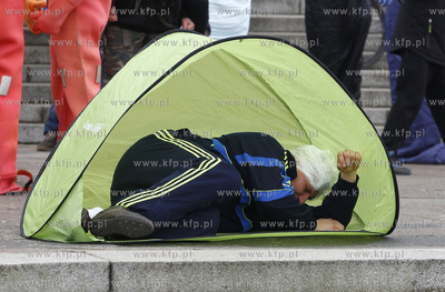 Przed Muzeum Narodowym w Szczecinie, na Wałach Chrobrego...