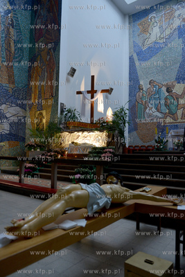 Grob Panski w Kosciele Najswietszego Serca Pana Jezusa...