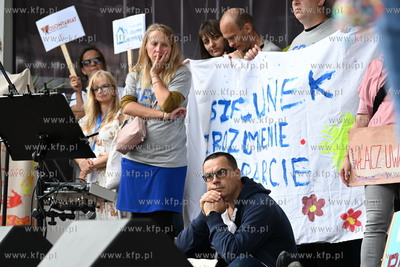 Marsz dla Zdrowia Psychicznego #poGodność i okazania...