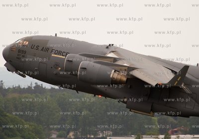 Na gdanskim lotnisku wyladowal Boeing C17 Globemaster...