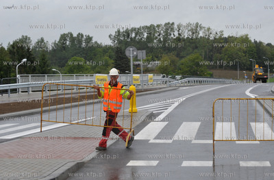 Otwarcie wezlow i dojazdow do przystanku PKM Jasien....