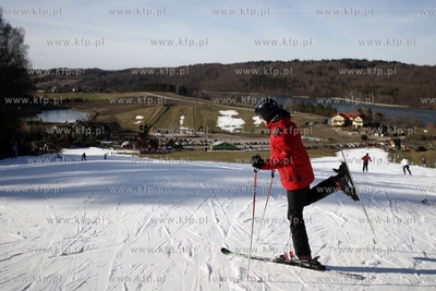 Wieżyca koło Szymbarka. Stok narciarski. 04.03.2012...