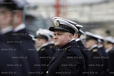 Port Wojenny w Gdyni Oksywie. Rozformowanie dowodztwa...