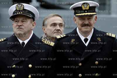 Port Wojenny w Gdyni Oksywie. Rozformowanie dowodztwa...