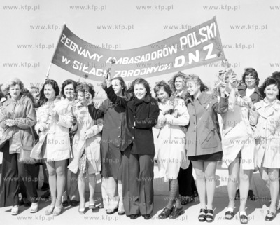 Pozegnanie polskich zolnierzy sluzacych w silach ONZ...