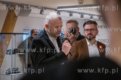 Hewelianum, Wozownia Gdańska. Wystawa polskich aparatów...