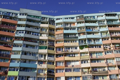 Falowiec w Nowym Porcie, przy ulicy Wyzwolenia. 10.07.2021...