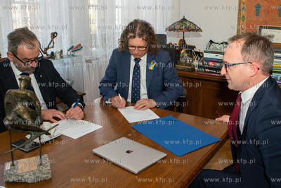 Urząd Miasta Sopotu. Podpisanie porozumienie z Uniwersytetem...