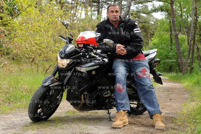 Przemyslaw Saleta na swoim motorze Suzuki B-King
24.05.2009
fot....