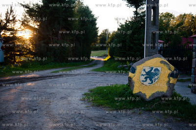 Lubocino. Kamien z herbem Gryfa Pomorskiego.
06.09.2011
fot....
