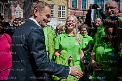 Gdansk. Ulica Dluga. Wizyta Premiera RP Donalda Tuska,...