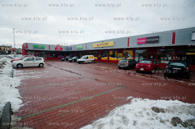 Gdansk. Osowa. Czerwona Torebka - siec pasazy handlowych...