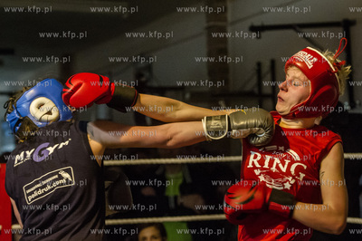 Klub bokserski Ring3city na terenie stoczni gdanskiej....