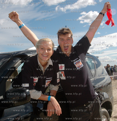 Ssang Yong Cup - wyscigi samochodow firmy Ssang Yong...