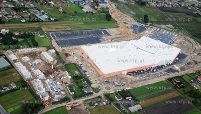 Port Rumia Centrum Handlowego Auchan.
Powierzchnai...