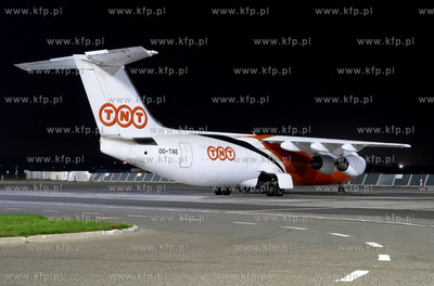 Gdansk, Rebiechowo. Nz. BAe 146-300QT linii TNT Airways...