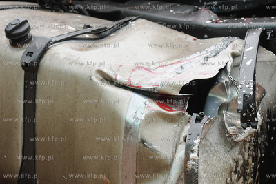 Gdynia. Z niewyjasnionych przyczyn samochod ciezarowy...