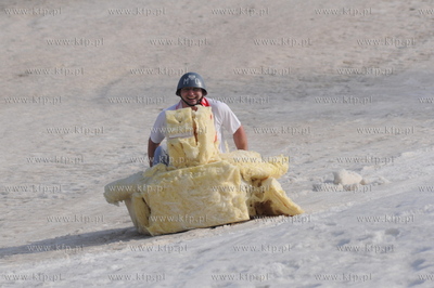 Zawody Zjazdu Na Byle Czym - rodzinna impreza na stoku...