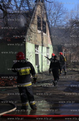 Pozar domu przy ulicy Trugutta 87 w Gdansku - Wrzeszczu....