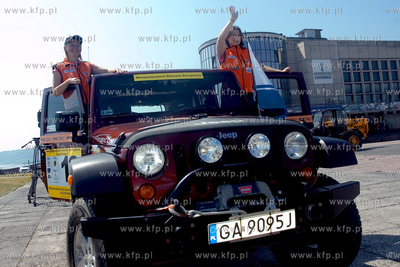 Gdynia, Skwer Kosciuszki. Ewa Micinska i Beata Szadziul...