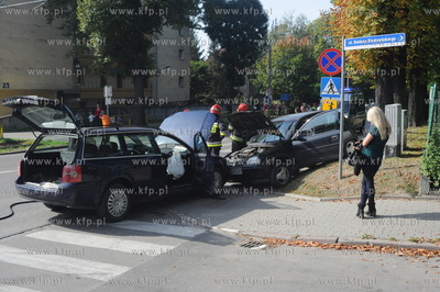 Elblag, skrzyzowanie ul. Bena, Komenskiego i Kiedrzynskiego....