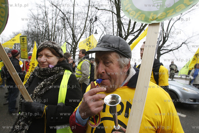 Przed szczecinskim Urzedem Wojewodzkim odbyla się...