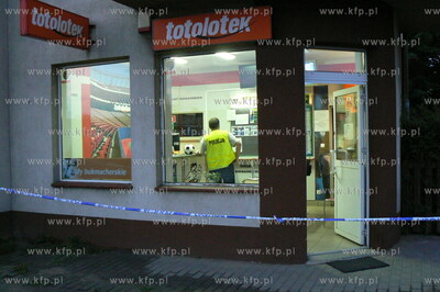 Wejherowo. Napad na punkt, w ktorym sprzedawane za...