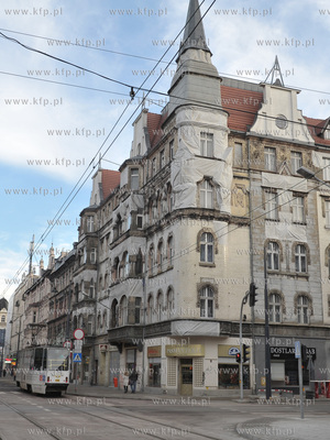 Katowice. Centrum miasta. Na zdjeciu  ul. 3 Maja. 25.12.2013...