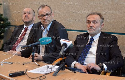 Konferncja prezydenta Wojciecha Szczurka w sprawie...