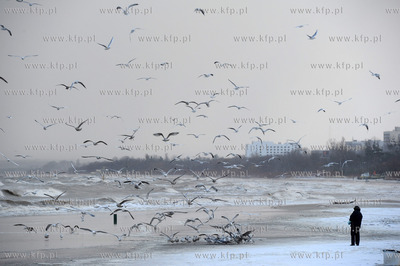 Sopot. Wichura i sniezyca w Sopocie. 05.01.2017 fot....