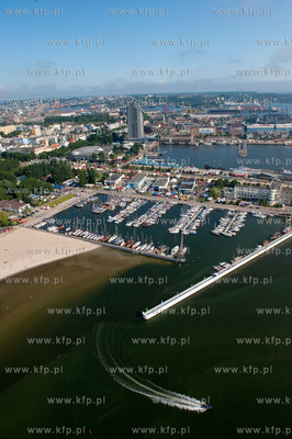 Tall Ships' Races 2009 w Gdyni z lotu ptaka. Zlot Wielkich...
