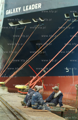 Stocznia Gdynia.26.06.2002fot. Wojtek Jakubowski...