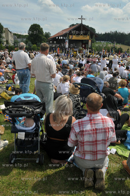 Pielgrzymka i odpust Matki Boskiej Krolowej Kaszub...