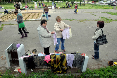 Gdanskie Dni Sasiadow.Wyprzedaz sasiedzka w Parku Bema...