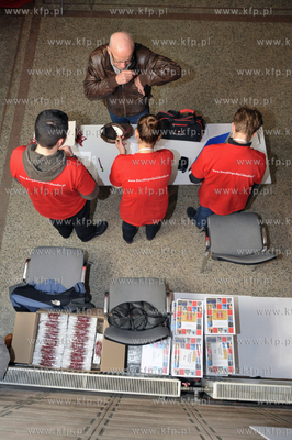 Uroczysta inauguracja Encyklopedii Gdańskiej. We foyer...