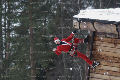 Centrum Edukacji i Promocji Regionu w Szymbarku. VII...