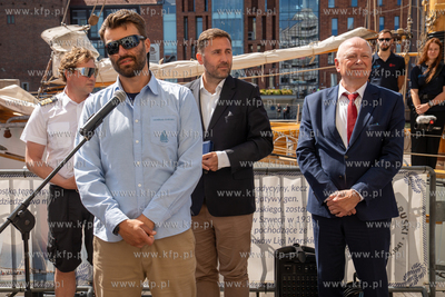 Żaglowiec Generał Zaruski wypłyną, w 101-dniową...