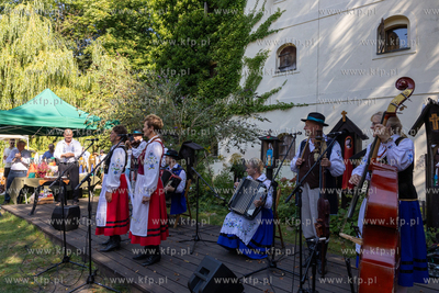 Gdańsk, Oliwa. Oddział Etnografii Muzeum Narodowego...