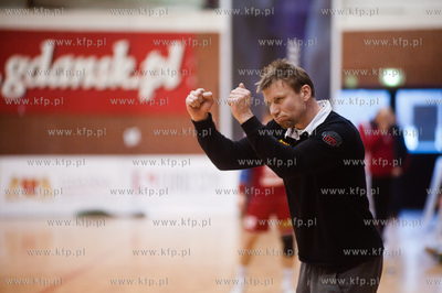 Hala AWFiS Gdansk. Mecz pilki recznej I ligi. Wybrzeze...