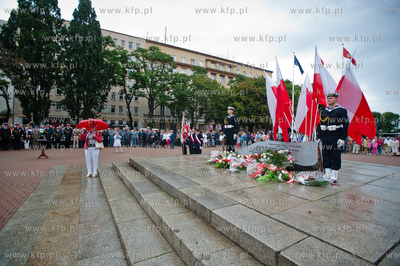 Gdynia. Uroczystosci obchodow Swieta Wojska Polskiegoj...