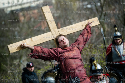 Wielki Piatek. Misterium Meki Panskiej na ulicach Gdanska.
03.04.2015
fot....