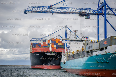 Gdansk. Terminal kontenerowy DCT. Kolejne zawiniecie...