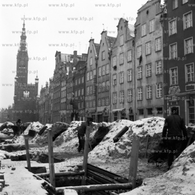 Remont Dlugiego Targu w Gdansku. 
12.1969
0000
Fot....