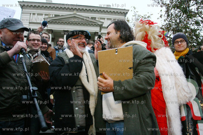 Tegoroczny marsz rownosci i tolerancji konczacy dni...