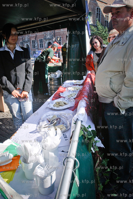 Targ Weglowy w Gdansku - VIII Gdanskie Swieto Pieroga.
27.09.2009
Fot....