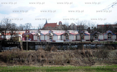 Gdansk. Centrum Handlowe Gildia przy Targu Siennym.
07.04.2011
fot....