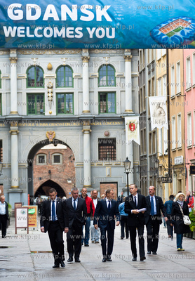 Gdansk. Ulica Dluga. Wizyta premiera Norwegii Jensa...