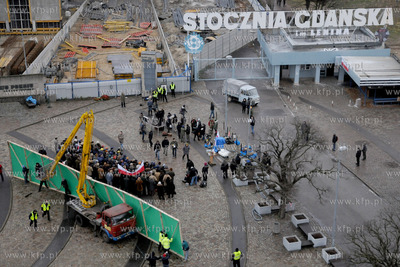 Plan zdjeciowy filmu Walesa w rez. Andrzeja Wajdy....