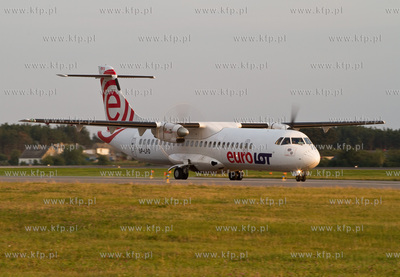 Gdansk, Rebiechowo. Nz. ATR 72 Eurolot. 10.09.2012...