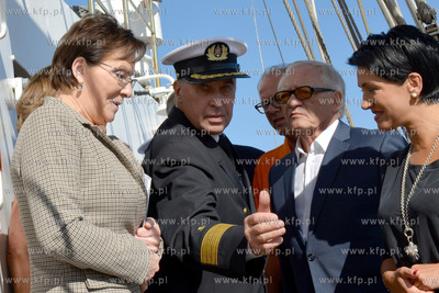 Ponad 90 kardiologów i kardiochirurgów z Polski wypłynęło...